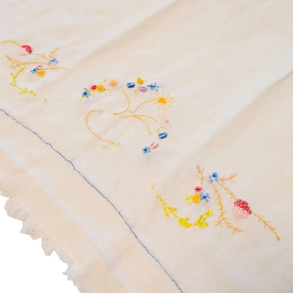 VINTAGE Dish Towel Embroidered Linen Farmhouse Floral White Yellow Blue